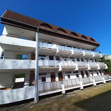 Carlos Apartman * Σίοφοκ